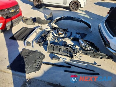 Zdjęcie 13 z 13 samochodu: 2025 BMW X1 XDRIVE28I VIN:WBX73EF06S5046354 - miniatura