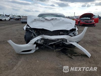 Piąte zdjęcie samochodu w środku: 2017 FORD MUSTANG VIN:1FA6P8AM9H5202524 - miniatura