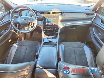 Zdjęcie 8 z 13 samochodu: 2024 JEEP GRAND CHEROKEE LAREDO VIN:1C4RJHAG3RC108672 - miniatura