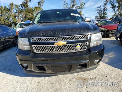 Piąte zdjęcie samochodu w środku: 2012 CHEVROLET SUBURBAN C1500 LTZ VIN:1GNSCKE06CR268689 - miniatura