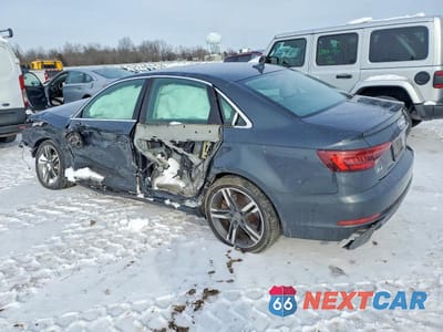 Drugie zdjęcie samochodu z przodu: 2018 AUDI A4 PREMIUM PLUS VIN:WAUENAF49JA153279 - miniatura
