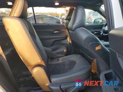 Zdjęcie 11 z 14 samochodu: 2024 TOYOTA GRAND HIGHLANDER LIMITED VIN:5TDADAB50RS002171 - miniatura