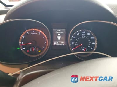 Zdjęcie 9 z 13 samochodu: 2013 HYUNDAI SANTA FE SPORT VIN:5XYZT3LB6DG083107 - miniatura