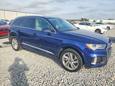Czwarte zdjęcie samochodu z boku: 2022 AUDI Q7 PREMIUM PLUS VIN:WA1LXBF79ND006740 - miniatura