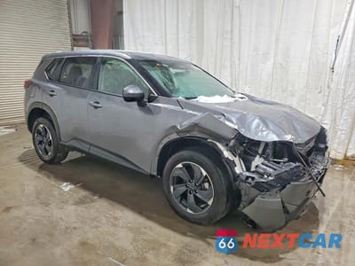 Czwarte zdjęcie samochodu z boku: 2025 NISSAN ROGUE SV VIN:5N1BT3BBXSC833561 - miniatura