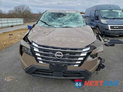 Piąte zdjęcie samochodu w środku: 2025 NISSAN ROGUE SV VIN:JN8BT3BB2SW154150 - miniatura