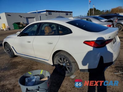 Drugie zdjęcie samochodu z przodu: 2023 BMW I4 EDRIVE35 GRAN COU VIN:WBY43AW01PFP94003 - miniatura