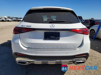 Zdjęcie 6 z 14 samochodu: 2025 MERCEDES-BENZ GLC 300 VIN:W1NKM4GB6SF397511 - miniatura