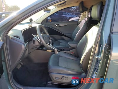 Zdjęcie 7 z 15 samochodu: 2025 KIA NIRO EX VIN:KNDCR3LE1S5241034 - miniatura