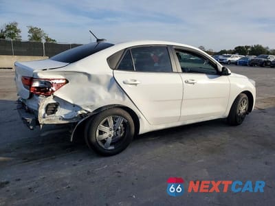 Trzecie zdjęcie samochodu z tyłu: 2023 KIA RIO LX VIN:3KPA24AD0PE621778 - miniatura