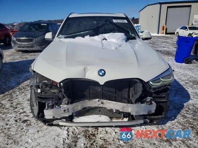 Piąte zdjęcie samochodu w środku: 2019 BMW X5 XDRIVE40I VIN:5UXCR6C55KLL12697 - miniatura