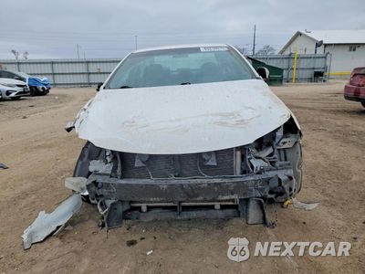 Piąte zdjęcie samochodu w środku: 2017 TOYOTA CAMRY LE VIN:4T1BF1FKXHU722209 - miniatura