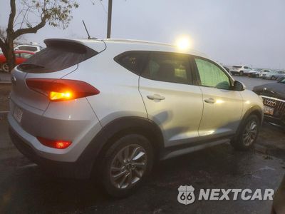 Trzecie zdjęcie samochodu z tyłu: 2017 HYUNDAI TUCSON LIM VIN:KM8J33A4XHU564902 - miniatura