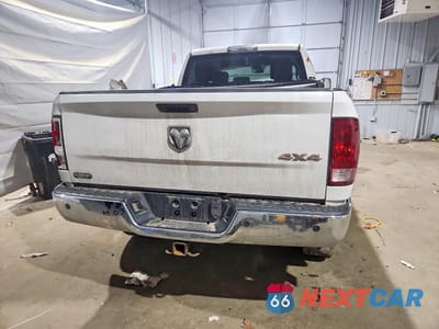 Zdjęcie 6 z 11 samochodu: 2017 RAM 2500 ST VIN:3C6UR5CJ9HG786517 - miniatura