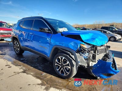 Czwarte zdjęcie samochodu z boku: 2022 JEEP COMPASS LIMITED VIN:3C4NJDCB2NT209905 - miniatura