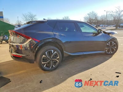 Trzecie zdjęcie samochodu z tyłu: 2024 KIA EV6 LIGHT VIN:KNDC34LA3R5177190 - miniatura