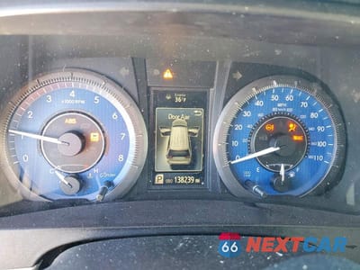Zdjęcie 9 z 13 samochodu: 2017 TOYOTA SIENNA VIN:5TDYZ3DC8HS878461 - miniatura