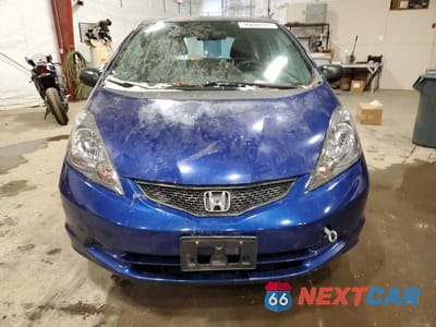 Piąte zdjęcie samochodu w środku: 2009 HONDA FIT VIN:JHMGE872X9S061958 - miniatura