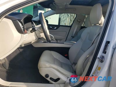 Zdjęcie 7 z 12 samochodu: 2022 VOLVO S60 B5 MOMENTUM VIN:7JRL12FZ9NG154167 - miniatura