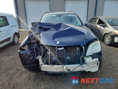 Piąte zdjęcie samochodu w środku: 2011 MERCEDES-BENZ ML 350 4MATIC VIN:4JGBB8GB8BA684930 - miniatura