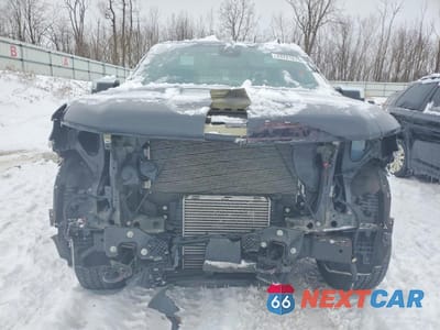 Piąte zdjęcie samochodu w środku: 2023 CHEVROLET SILVERADO K1500 LT-L VIN:3GCPDKEK9PG232918 - miniatura