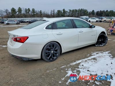 Trzecie zdjęcie samochodu z tyłu: 2016 CHEVROLET MALIBU PREMIER VIN:1G1ZH5SX9GF318657 - miniatura