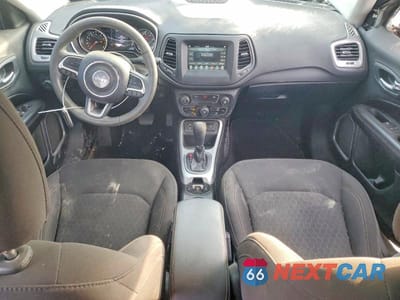 Zdjęcie 8 z 11 samochodu: 2020 JEEP COMPASS SPORT VIN:3C4NJCAB2LT150851 - miniatura
