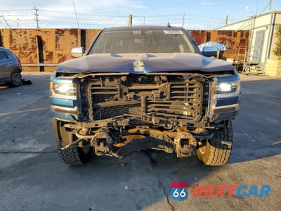 Piąte zdjęcie samochodu w środku: 2017 CHEVROLET SILVERADO K1500 LTZ VIN:3GCUKSEJ0HG190303 - miniatura