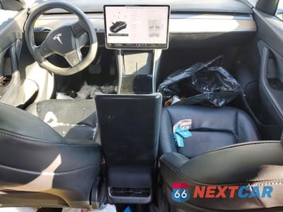 Zdjęcie 8 z 12 samochodu: 2020 TESLA MODEL Y VIN:5YJYGDEE7LF041712 - miniatura