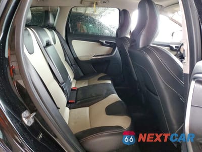 Zdjęcie 11 z 13 samochodu: 2017 VOLVO XC60 T5 DYNAMIC VIN:YV440MDR7H2223215 - miniatura