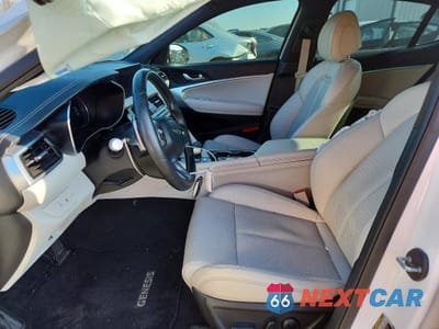 Zdjęcie 7 z 12 samochodu: 2025 GENESIS G70 2.5T STANDARD VIN:KMTG34SC6SU146792 - miniatura