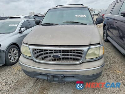 Piąte zdjęcie samochodu w środku: 2002 FORD EXPEDITION VIN:1FMRU15WX2LA70391 - miniatura