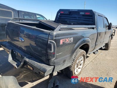 Trzecie zdjęcie samochodu z tyłu: 2015 FORD F250 SUPER DUTY VIN:1FT7W2BT5FEC88030 - miniatura