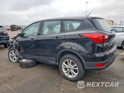 Drugie zdjęcie samochodu z przodu: 2019 FORD ESCAPE S VIN:1FMCU0F70KUB76513 - miniatura