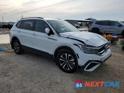 Czwarte zdjęcie samochodu z boku: 2024 VOLKSWAGEN TIGUAN S VIN:3VVRB7AX5RM232207 - miniatura