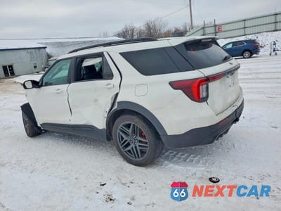 Drugie zdjęcie samochodu z przodu: 2025 FORD EXPLORER ST VIN:1FMWK8GC1SGA12635 - miniatura