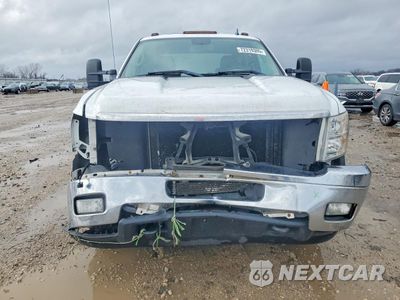 Piąte zdjęcie samochodu w środku: 2012 CHEVROLET SILVERADO K3500 LTZ VIN:1GC4K1CG5CF223680 - miniatura