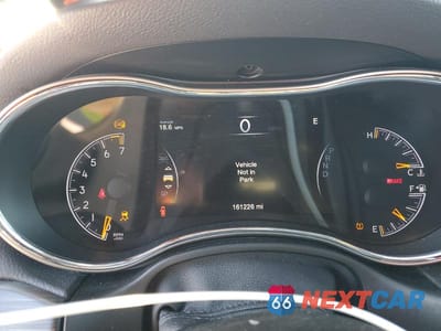Zdjęcie 9 z 13 samochodu: 2019 JEEP GRAND CHEROKEE LAREDO VIN:1C4RJFAGXKC528648 - miniatura