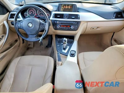 Zdjęcie 8 z 12 samochodu: 2014 BMW 320 I XDRIVE VIN:WBA3C3G52ENS69258 - miniatura