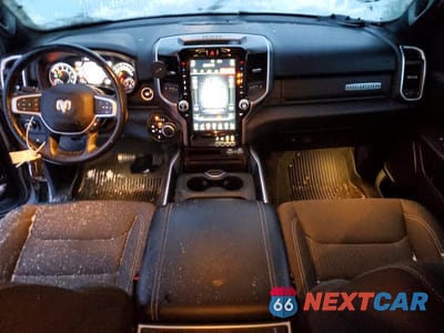 Zdjęcie 8 z 12 samochodu: 2021 RAM 1500 BIG HORN/LONE STAR VIN:1C6SRFMT9MN785088 - miniatura