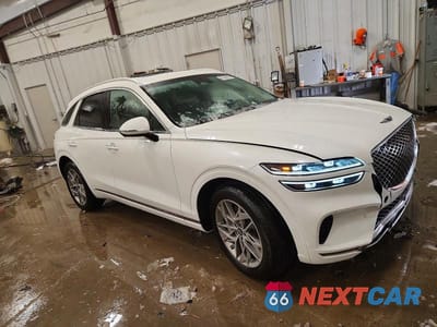 Czwarte zdjęcie samochodu z boku: 2025 GENESIS GV70 2.5T STANDARD VIN:KMUMADTB7SU211157 - miniatura