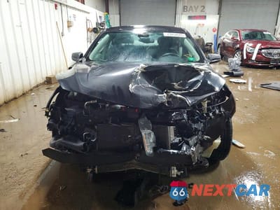 Piąte zdjęcie samochodu w środku: 2015 CHEVROLET MALIBU LS VIN:1G11B5SL0FF257614 - miniatura