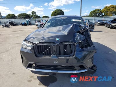 Piąte zdjęcie samochodu w środku: 2024 BMW X4 XDRIVE30I VIN:5UX33DT09R9U21519 - miniatura