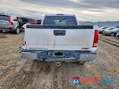 Zdjęcie 6 z 12 samochodu: 2008 GMC SIERRA K1500 VIN:3GTEK13J18G291870 - miniatura