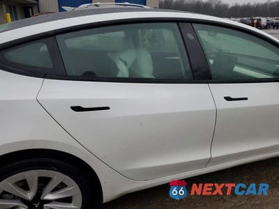 Zdjęcie 10 z 11 samochodu: 2022 TESLA MODEL 3 VIN:5YJ3E1EB2NF248368 - miniatura