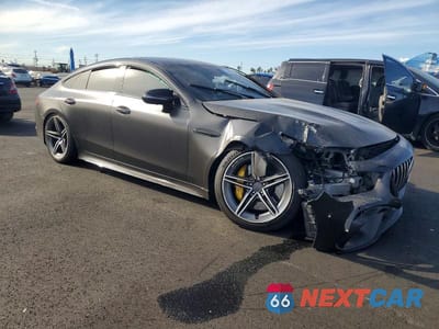 Czwarte zdjęcie samochodu z boku: 2019 MERCEDES-BENZ AMG GT 63 S VIN:WDD7X8KB7KA001799 - miniatura