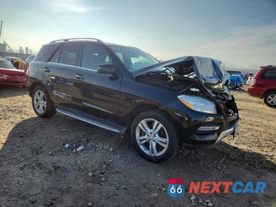 Czwarte zdjęcie samochodu z boku: 2014 MERCEDES-BENZ ML 350 4MATIC VIN:4JGDA5HB2EA365827 - miniatura