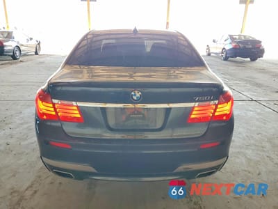 Zdjęcie 6 z 12 samochodu: 2010 BMW 750 I VIN:WBAKA8C54ACY36077 - miniatura