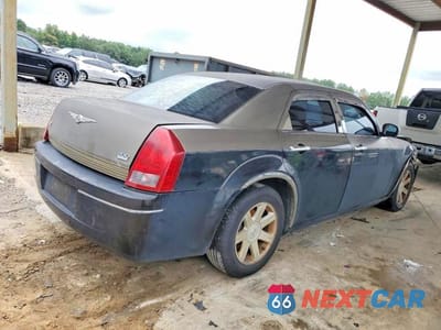 Trzecie zdjęcie samochodu z tyłu: 2005 CHRYSLER 300 TOURING VIN:2C3JA53G45H587883 - miniatura