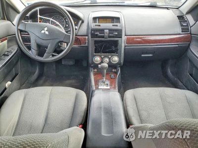 Zdjęcie 8 z 12 samochodu: 2009 MITSUBISHI GALANT ES VIN:4A3AB36F19E020329 - miniatura